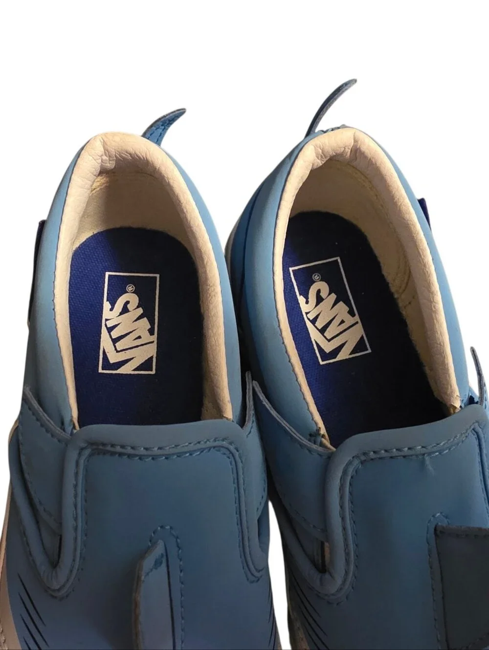 Vans V Shark Canvas Slip-On Sneakers Youth NWOT